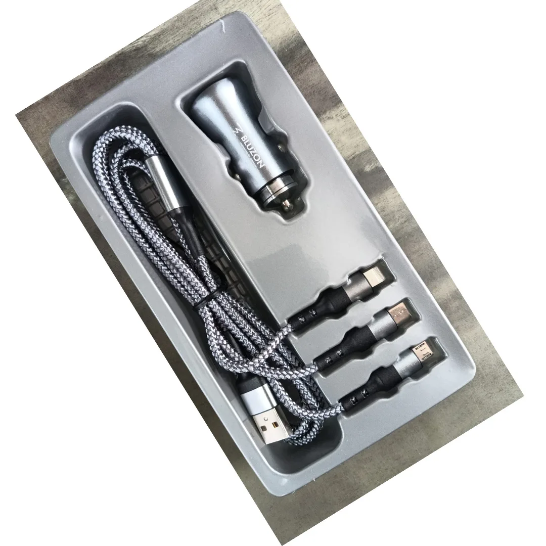 Car Charger+3in1 Cable Bluzon